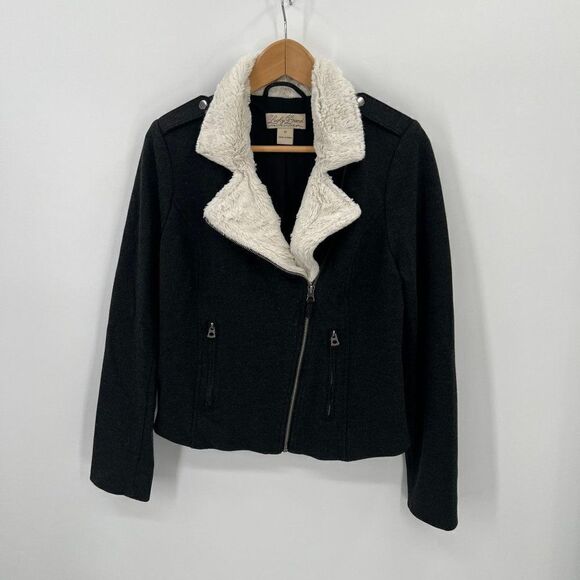 Lucky Brand Black Jacket with Cream Faux Fur Collar - Picture 2 of 13